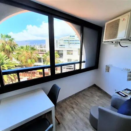 Ziocarlo/las Americas Playa de las Américas